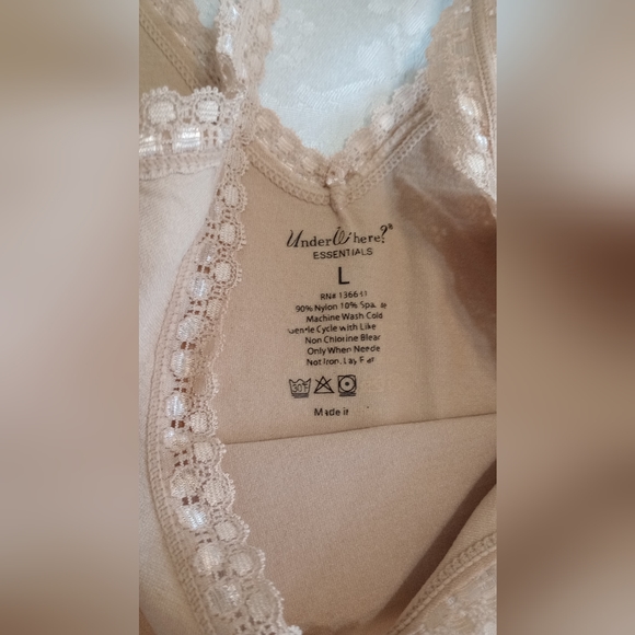 UnderWhere Tank Top - Picture 3 of 5